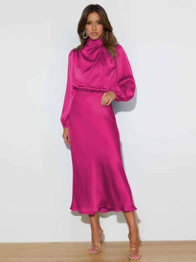 Isabella | Sofistikeret Satin Midi Kjole