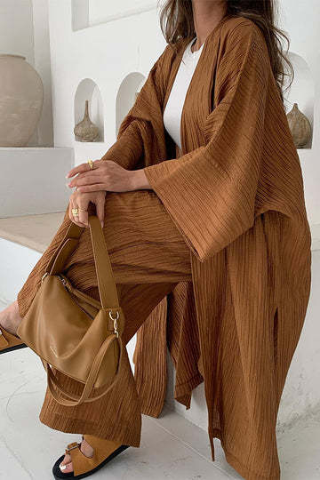 Grynet | Elegant Plisseret Kimono Sæt