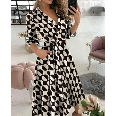 Milena | Stilfuld Sommerfugleprint Omslagskjole