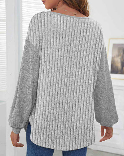 Heidi | Stribet Sweater med Knapdetaljer