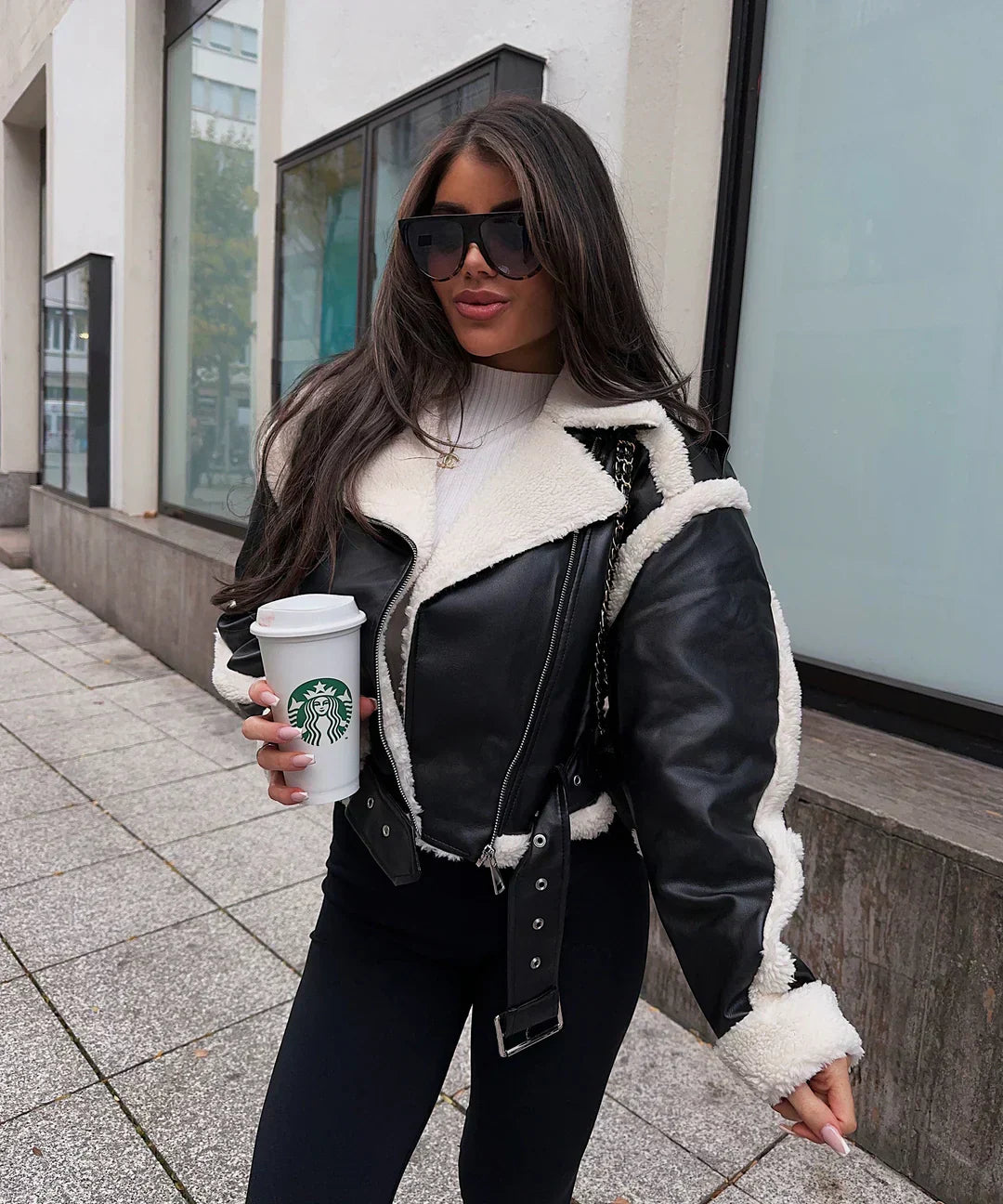 Yrsa | Stilfuld Shearling-Fodret Jakke
