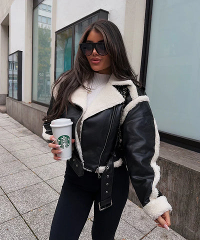 Yrsa | Stilfuld Shearling-Fodret Jakke