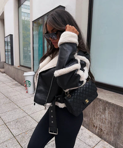 Yrsa | Stilfuld Shearling-Fodret Jakke