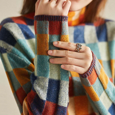 Signe | Stilfuld Løs-Fit Ternet Sweater