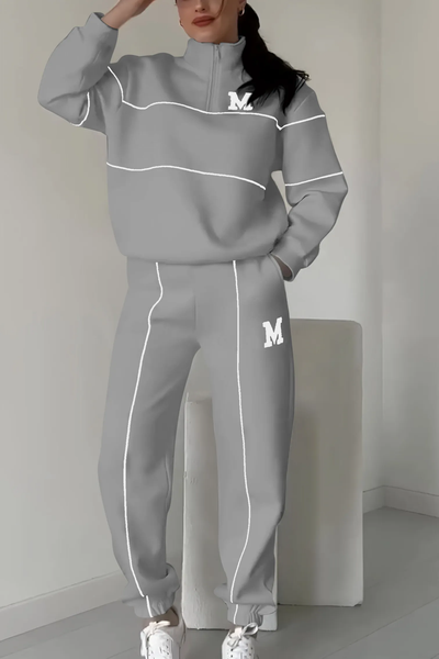 Saga | Stilfuld Zip-Up Træningsdragt