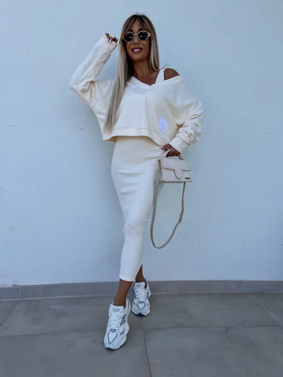 Dupont | Stilfuldt Off-Shoulder Crop Top og Midi Nederdel Sæt